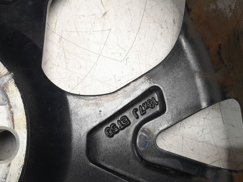 Recambio de llanta para toyota c-hr hybrid active referencia OEM IAM 42611YP360  