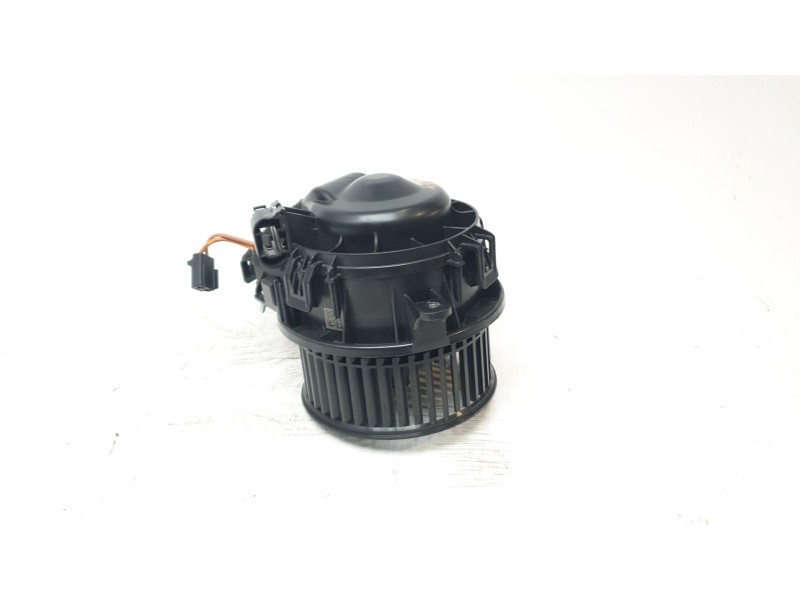 Recambio de ventilador calefaccion para skoda kamiq (nw4) 1.5 tsi referencia OEM IAM 2Q1820021A  