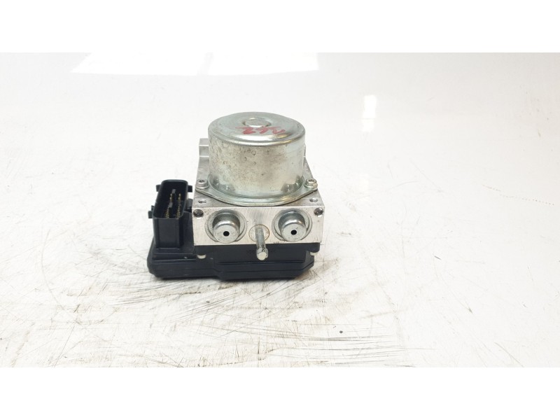 Recambio de abs para nissan juke (f15) ultimate edition referencia OEM IAM 476601KK2D  