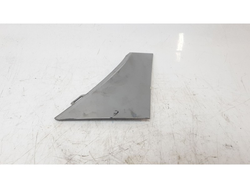 Recambio de moldura bajo faro derecho para ds ds 3 / ds 3 crossback (ur_, uc_, uj_) 1.2 puretech 130 referencia OEM IAM 98487296