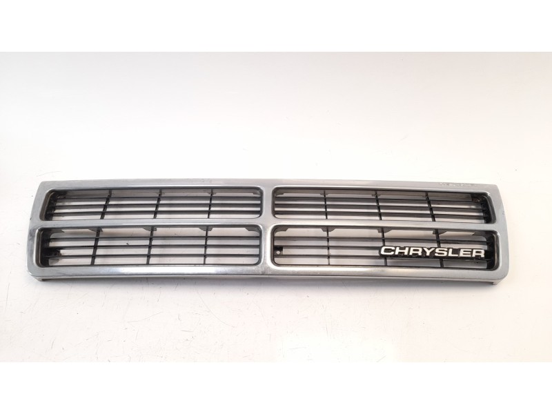 Recambio de rejilla delantera para chrysler voyager (es) 2.5 turbodiesel referencia OEM IAM 5263528 DG0022011 