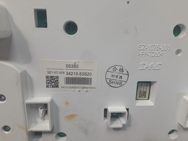 Recambio de cuadro instrumentos para suzuki vitara 1.5 strong hybrid gle 2wd referencia OEM IAM 3421053S20  