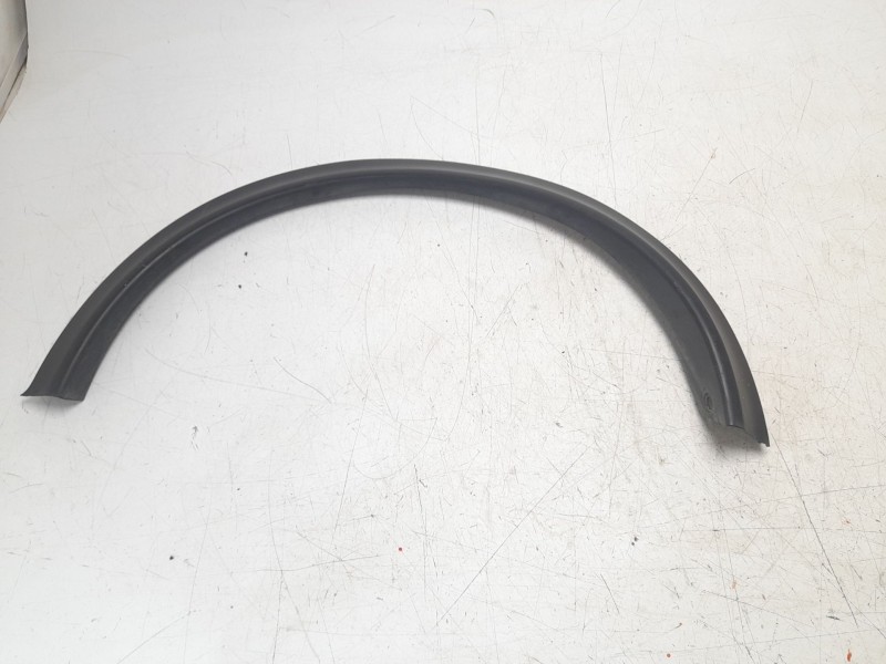 Recambio de aletin trasero izquierdo para nissan juke (f15) ultimate edition referencia OEM IAM 788611KA6A 108802018 