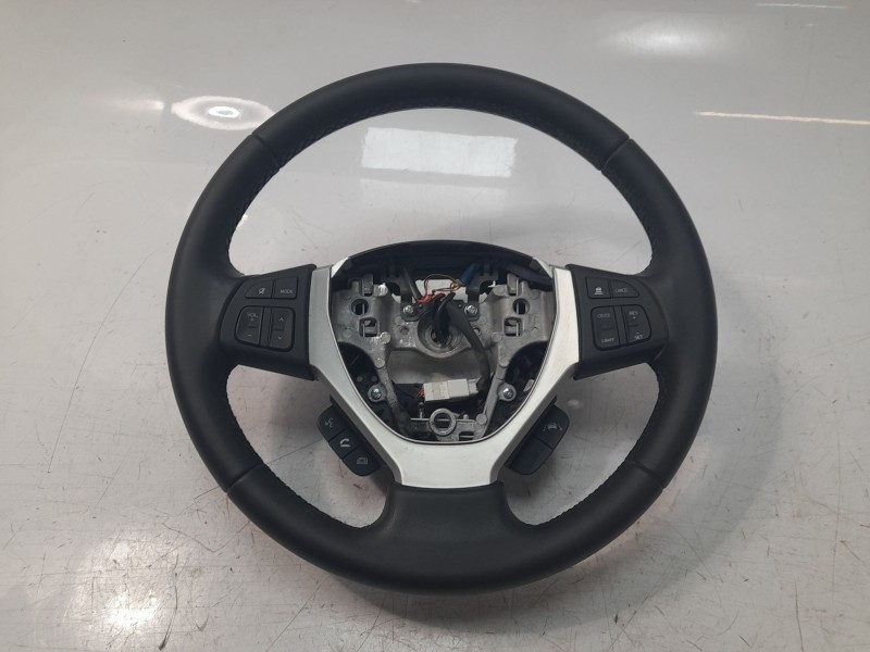 Recambio de volante para suzuki vitara 1.5 strong hybrid gle 2wd referencia OEM IAM 4811060P31GJL  