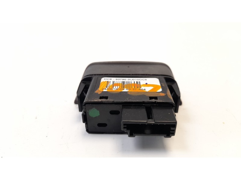 Recambio de warning para kia sportage 1.6 cat referencia OEM IAM 937903U010DC8  
