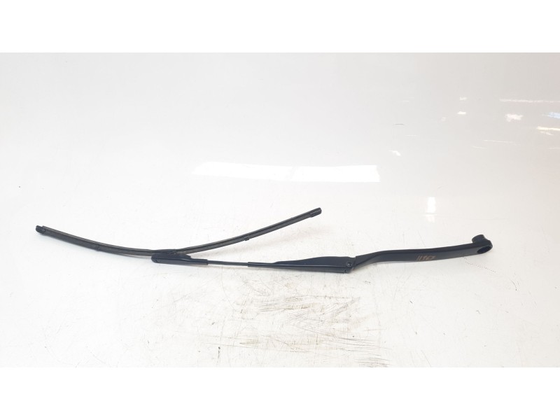 Recambio de brazo limpia delantero izquierdo para nissan juke (f15) ultimate edition referencia OEM IAM W000014866  