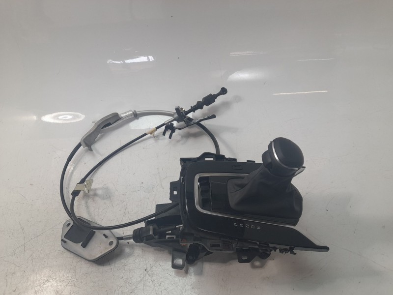 Recambio de palanca cambio para toyota corolla (e21) hybrid style referencia OEM IAM 33560F4050  