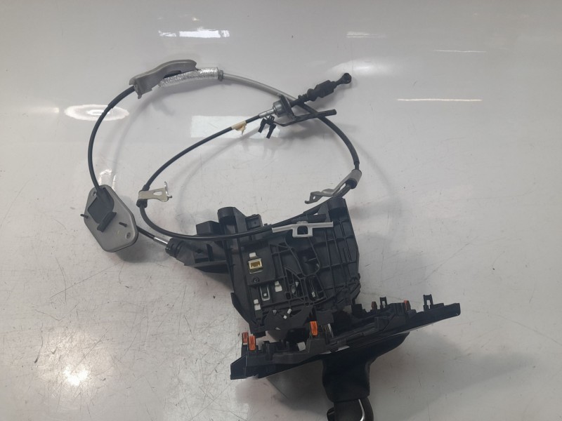 Recambio de palanca cambio para toyota corolla (e21) hybrid style referencia OEM IAM 33560F4050  