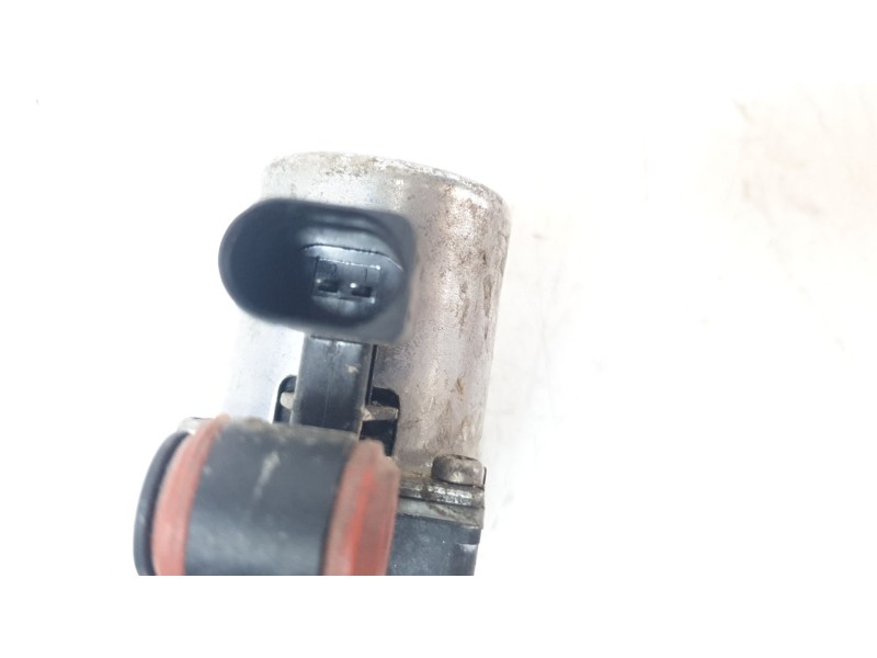 Recambio de valvula intercambio de calefaccion para audi a4 avant (8w5) básico referencia OEM IAM 8E0820036  