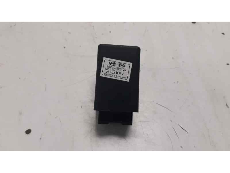 Recambio de modulo electronico para kia carens ( ) x-tech referencia OEM IAM 952402W100  