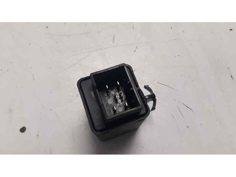 Recambio de modulo electronico para kia carens ( ) x-tech referencia OEM IAM 952402W100  