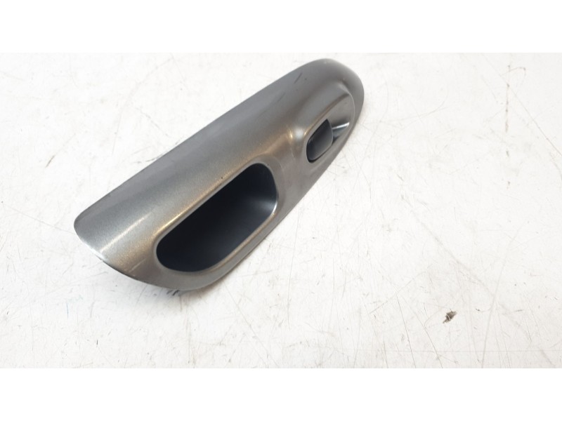 Recambio de mando elevalunas trasero izquierdo para nissan juke (f15) ultimate edition referencia OEM IAM 254111KL5A IAF570017 