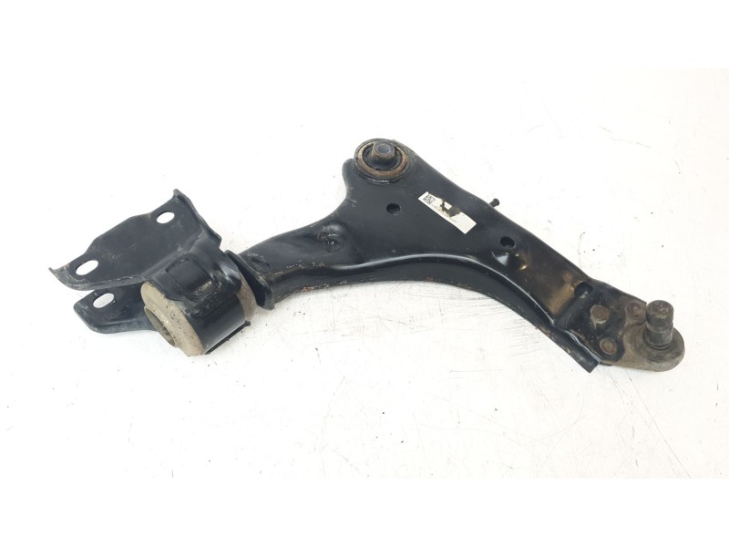 Recambio de brazo suspension inferior delantero derecho para land rover discovery sport (l550) 2.0 d 4x4 referencia OEM IAM FK72
