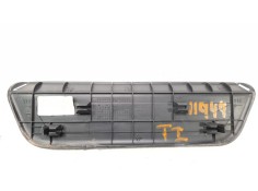 Recambio de moldura para hyundai tucson 1.6 cat referencia OEM IAM 85878D7000   2