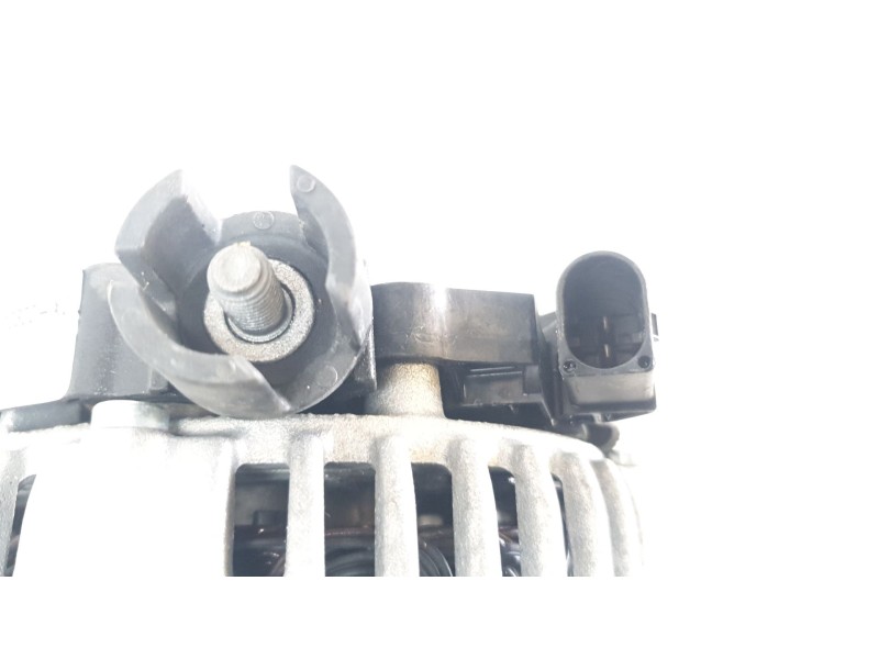 Recambio de alternador para ford s-max (wa6) 2.0 tdci referencia OEM IAM RE6G9N10300XC  