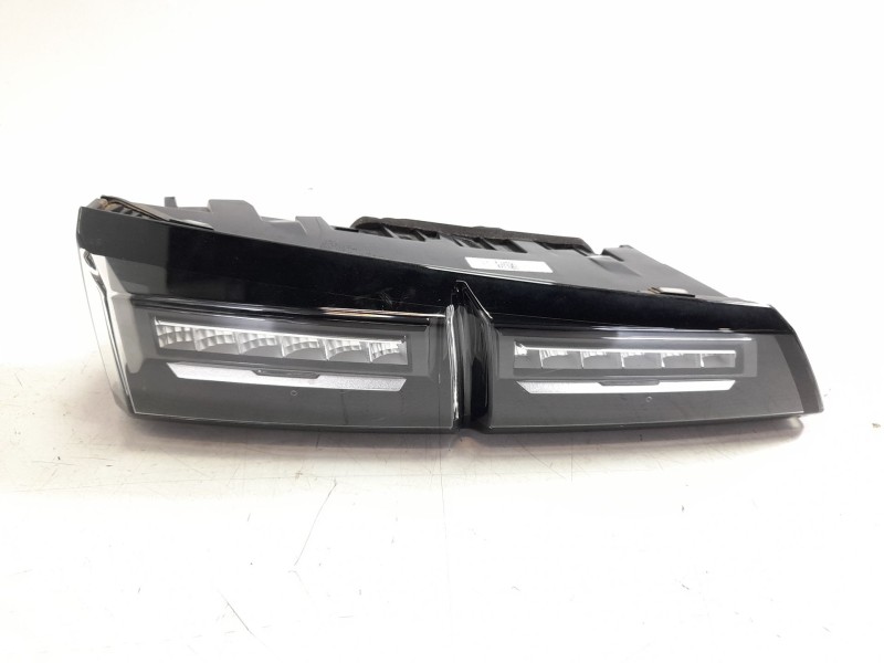 Recambio de piloto trasero izquierdo interior para peugeot 308 iii (fb_, fh_, fp_, f3_, fm_) bluehdi 130 (fbyhzl, fbyhzt) refere