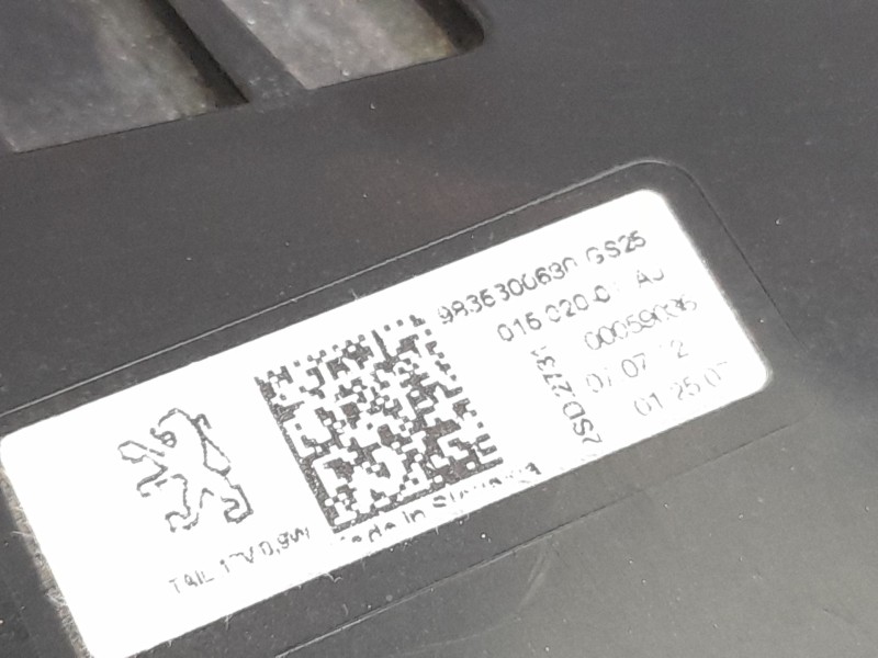 Recambio de piloto trasero izquierdo interior para peugeot 308 iii (fb_, fh_, fp_, f3_, fm_) bluehdi 130 (fbyhzl, fbyhzt) refere