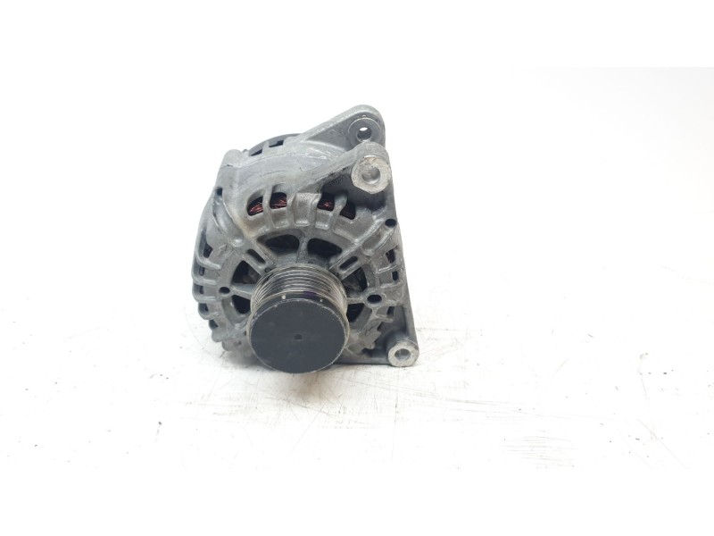 Recambio de alternador para opel corsa f (p2jo) 1.2 (68) referencia OEM IAM 9835689480  