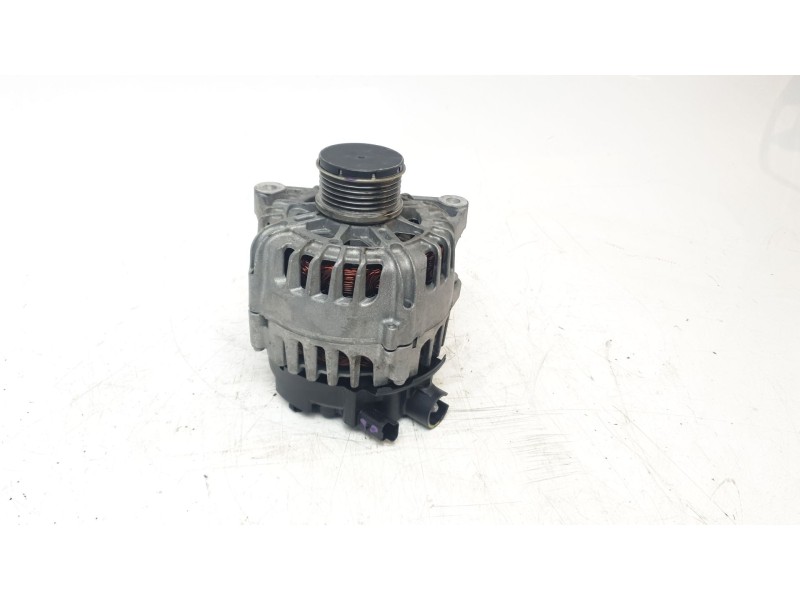 Recambio de alternador para opel corsa f (p2jo) 1.2 (68) referencia OEM IAM 9835689480  