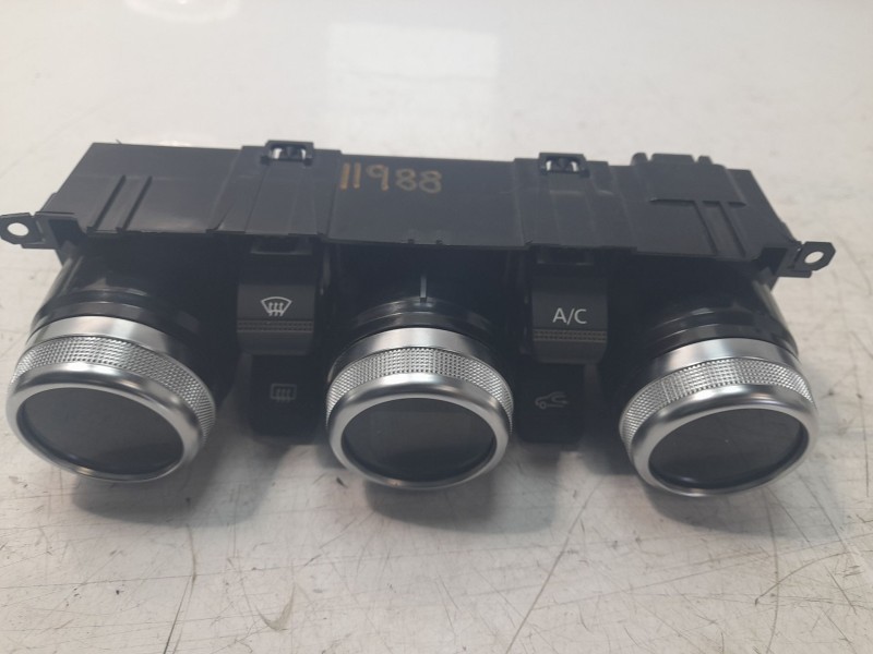Recambio de mando climatizador para renault captur ii techno referencia OEM IAM 275100936R  