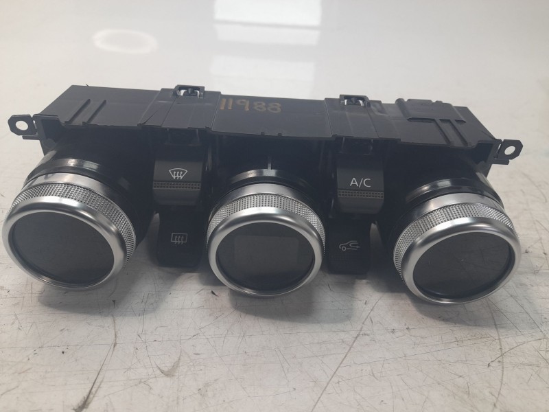Recambio de mando climatizador para renault captur ii techno referencia OEM IAM 275100936R  