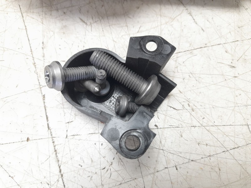 Recambio de caballete lateral para bmw f 900 gs adventure 895 cm3 referencia OEM IAM 46539480225  