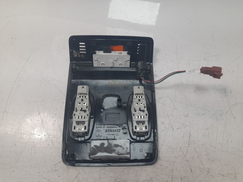 Recambio de luz interior para renault captur ii techno referencia OEM IAM 969803518R  