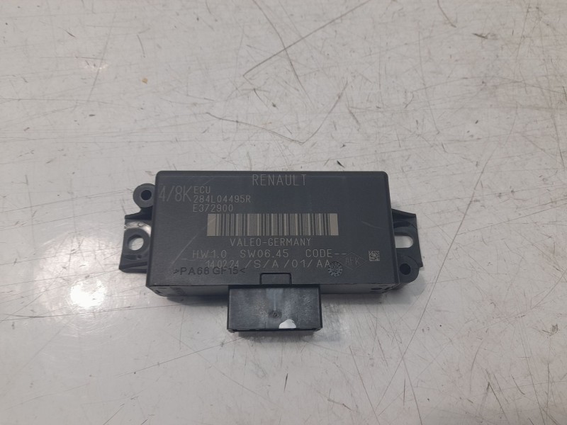 Recambio de modulo electronico para renault captur ii techno referencia OEM IAM 284L04495R  