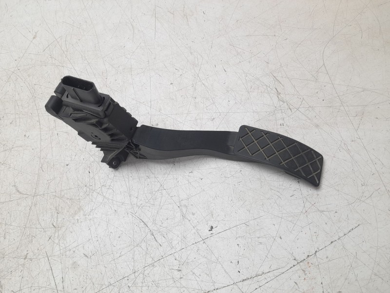 Recambio de potenciometro pedal para skoda kodiaq ambition referencia OEM IAM 5Q1723503J  
