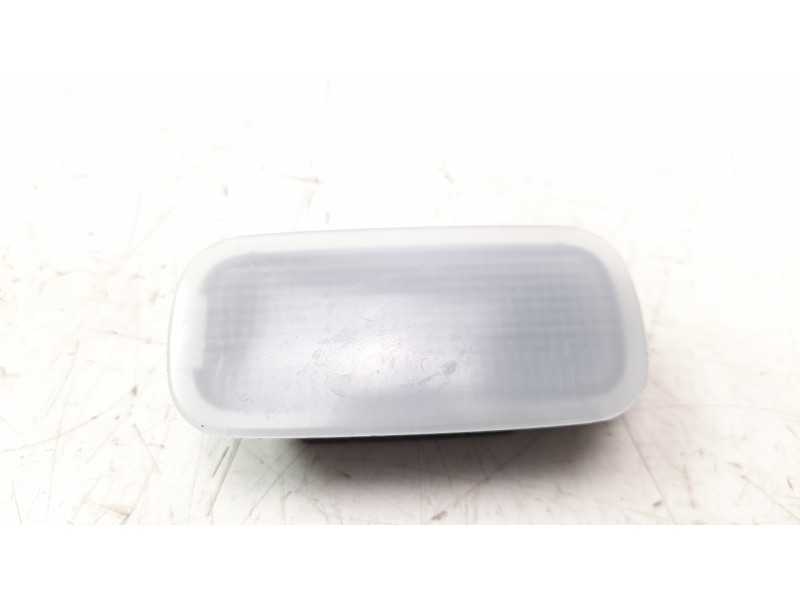 Recambio de luz interior para hyundai tucson 1.6 cat referencia OEM IAM 92620C7000  