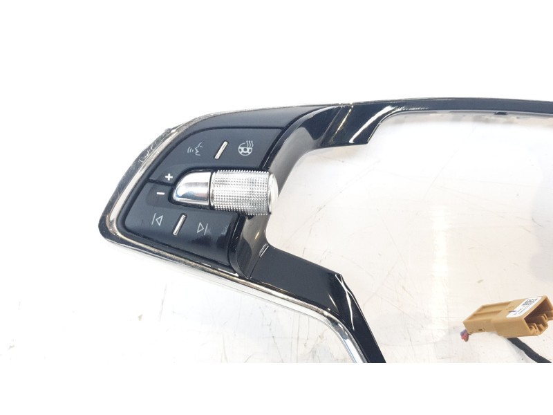 Recambio de mando volante para skoda kamiq (nw4) 1.5 tsi referencia OEM IAM 5E3419093AJ  