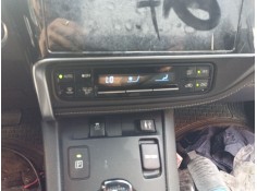 Recambio de mando climatizador para toyota auris (_e18_) 1.8 hybrid (zwe186_) referencia OEM IAM 5590002C60   2