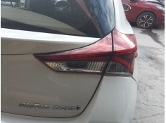Recambio de piloto trasero derecho interior para toyota auris (_e18_) 1.8 hybrid (zwe186_) referencia OEM IAM 8158102830   2
