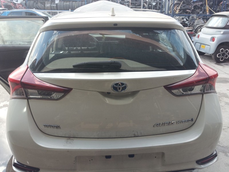 Recambio de porton trasero para toyota auris (_e18_) 1.8 hybrid (zwe186_) referencia OEM IAM   