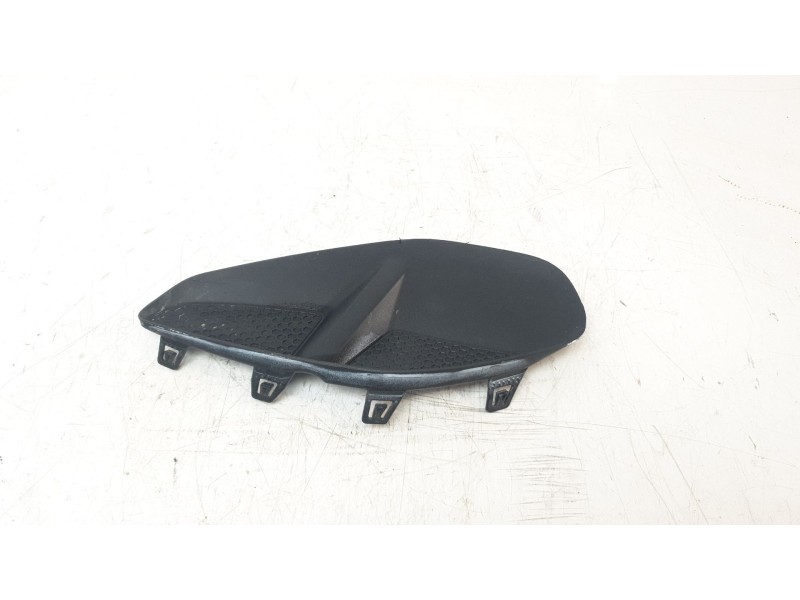 Recambio de rejilla paragolpes izquierda para opel corsa f (p2jo) 1.2 (68) referencia OEM IAM 9829334580  