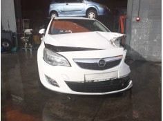 opel astra j lim. del año 2010 2