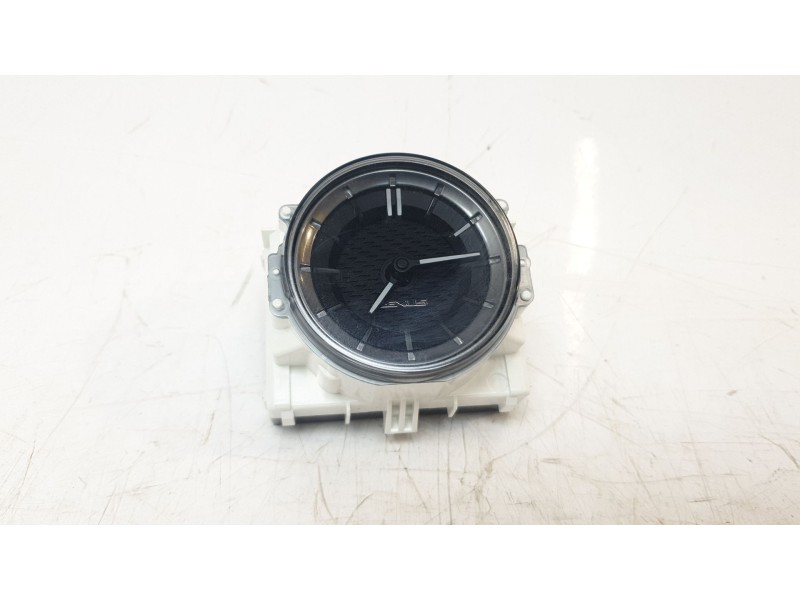 Recambio de pantalla multifuncion para lexus rc referencia OEM IAM 8391024091  