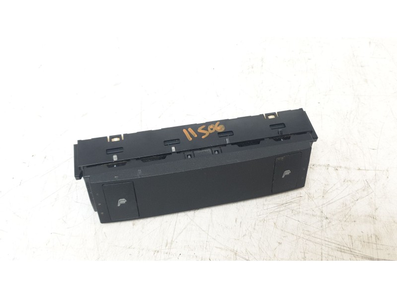 Recambio de interruptor para lexus rc referencia OEM IAM 8475224010  