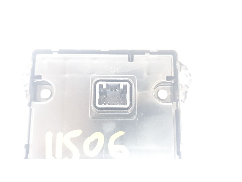 Recambio de mando multifuncion para lexus rc referencia OEM IAM 8478024120  