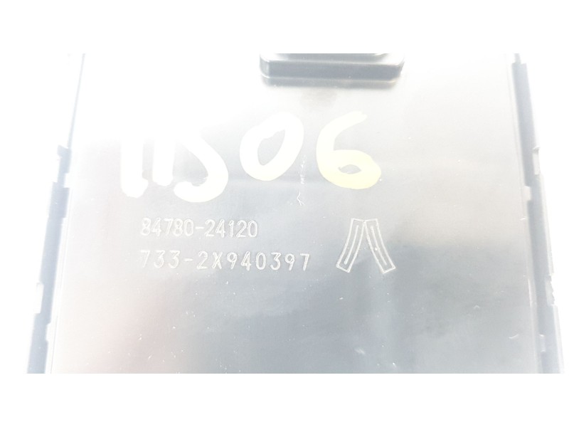 Recambio de mando multifuncion para lexus rc referencia OEM IAM 8478024120  