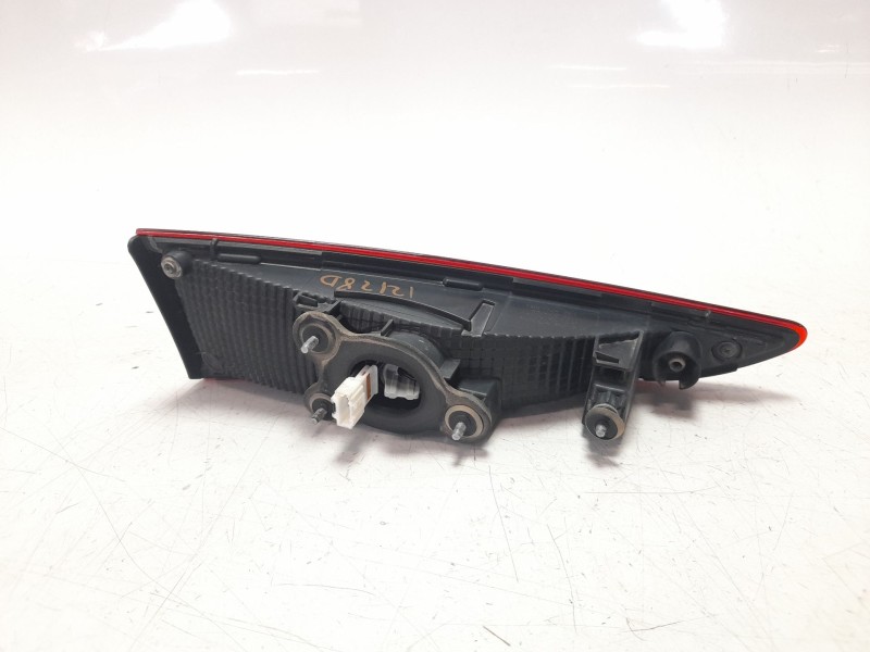 Recambio de piloto trasero derecho interior para hyundai kona (os, ose, osi) 1.0 t-gdi referencia OEM IAM 92404J9000  