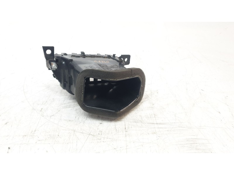 Recambio de aireador central derecho para nissan juke (f15) ultimate edition referencia OEM IAM   