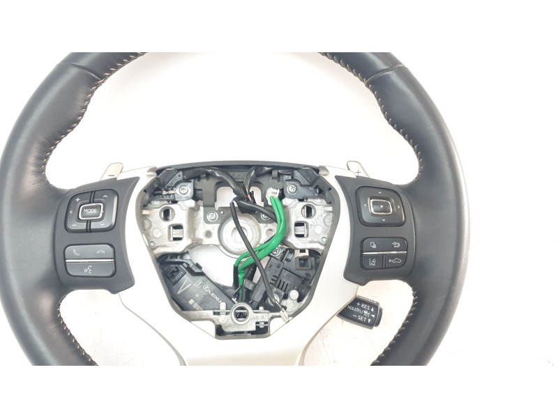 Recambio de volante para lexus rc referencia OEM IAM 451005346024  
