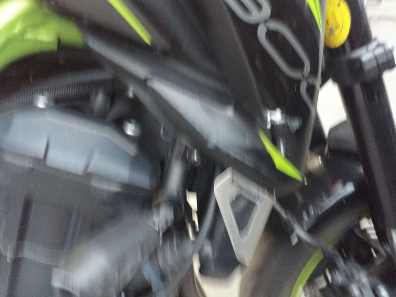 Recambio de carenado delantero derecho para kawasaki z (900cc - ) z 900 (zr900b, zr900d, zr900f) referencia OEM IAM   