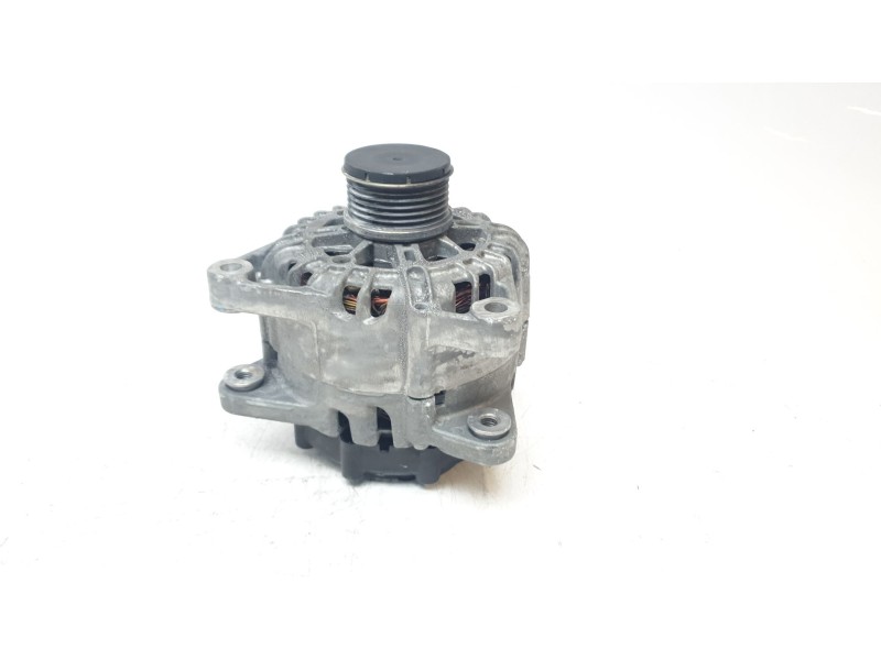 Recambio de alternador para citroën c3 feel pack referencia OEM IAM 9835689480  