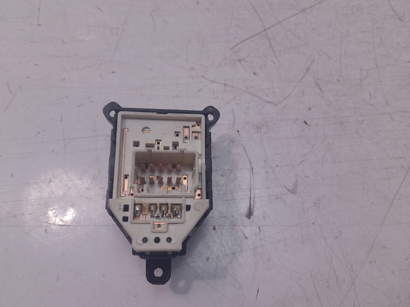 Recambio de mando retrovisor para hyundai ix35 1.7 crdi cat referencia OEM IAM 3834801110  