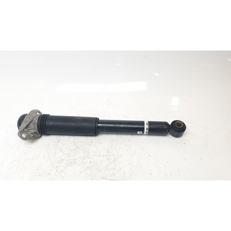 Recambio de amortiguador trasero derecho para toyota corolla (e21) hybrid style referencia OEM IAM 4853002M10  