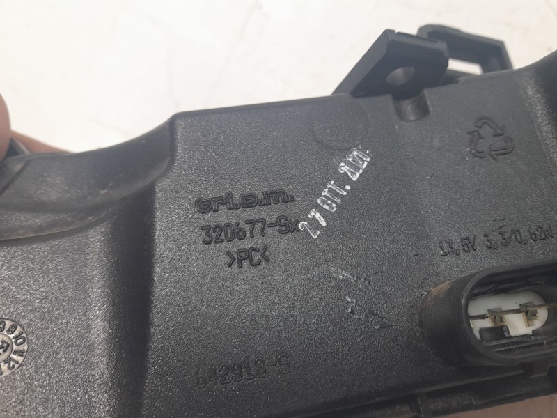 Recambio de piloto trasero izquierdo para piaggio (vespa) mp3 400 hpe referencia OEM IAM 320676DX  