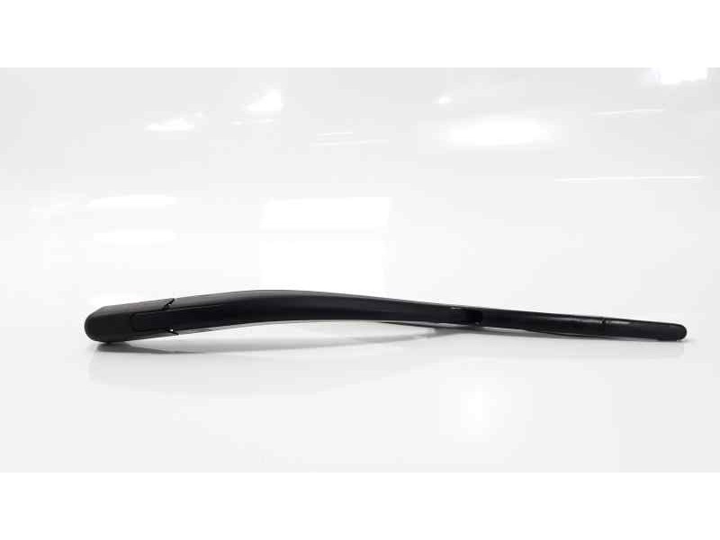 Recambio de brazo limpia trasero para peugeot 208 1.2 12v vti referencia OEM IAM 9673234180 W000025296 