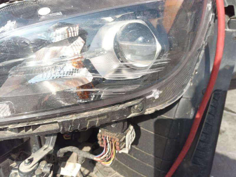 Recambio de faro izquierdo para hyundai kona (os, ose, osi) 1.6 gdi hybrid referencia OEM IAM   